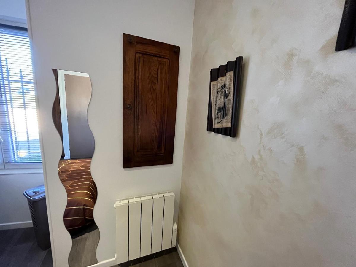 Chambres D'Hotes A La Forge Du Coglais La Selle-en-Cogles Kültér fotó